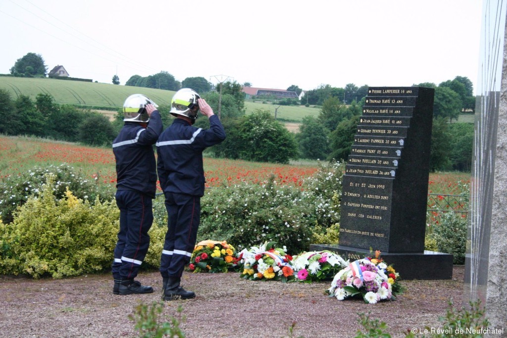 170 Millions de Transferts Secrets : La Tragédie de Leon Black et Epstein