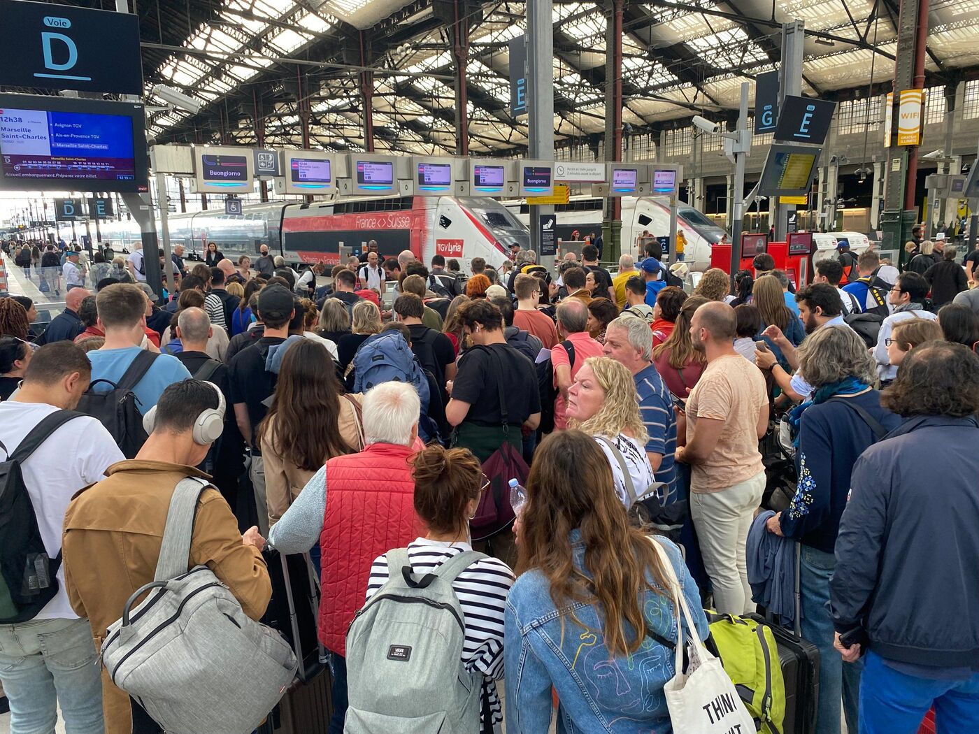 Réseau SNCF en alerte maximal : Grève de 24h déclenche des perturbations sans précédent ce mercredi