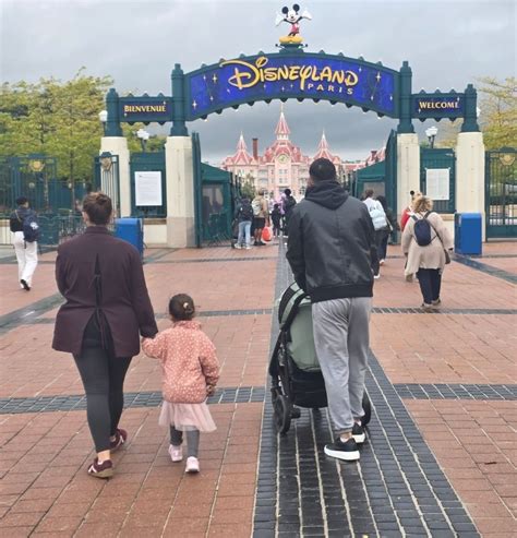 Un Déficit Éternel : Disneyland Paris Refuse de Récupérer Ses 3,6 Milliards d&rsquo;Euros