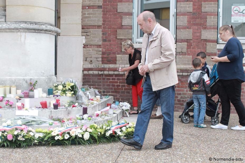 Dix ans après l’assassinat du père Jacques Hamel : Saint-Étienne-du-Rouvray célèbre la résistance de la paix