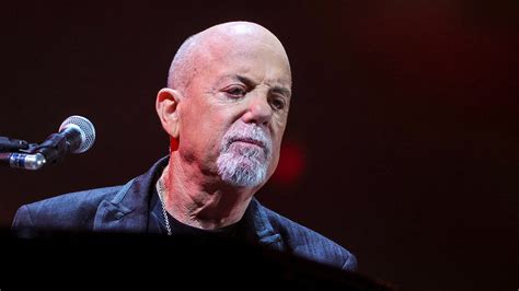 «La valve de résilience : Billy Joel révèle sa guérison après une longue lutte neurologique»